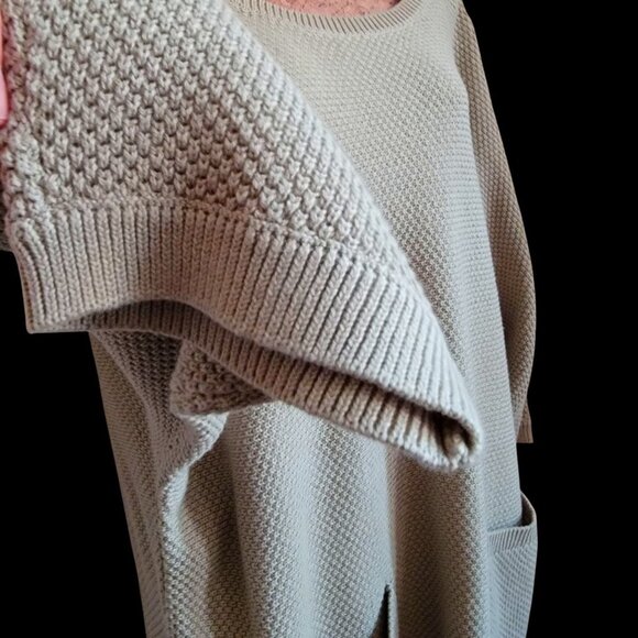 Oversized Knit Sweater With Drop Sleeves & Front Pockets In Sage Green Size XL - Picture 4 of 10